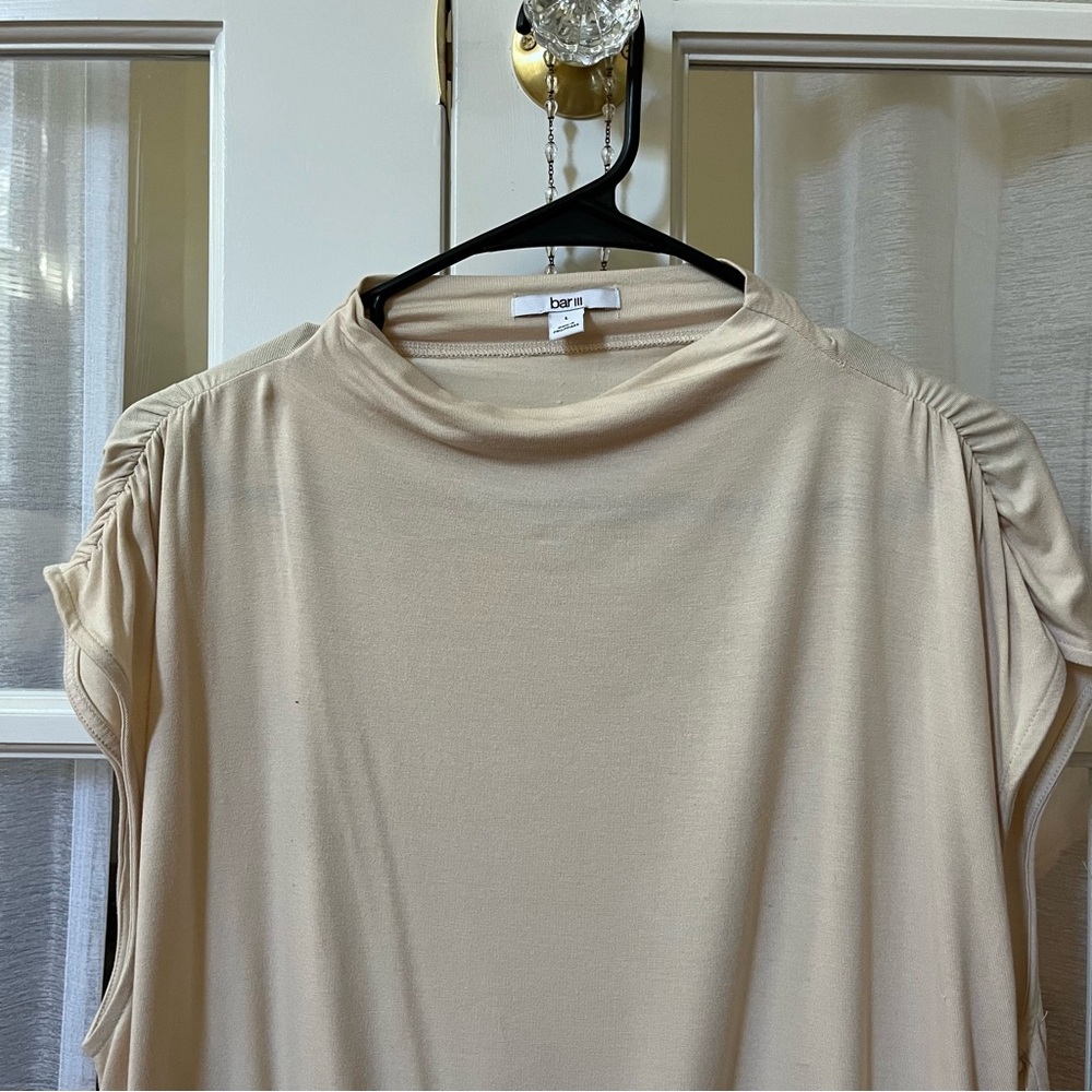 Cowl neck sleeveless top